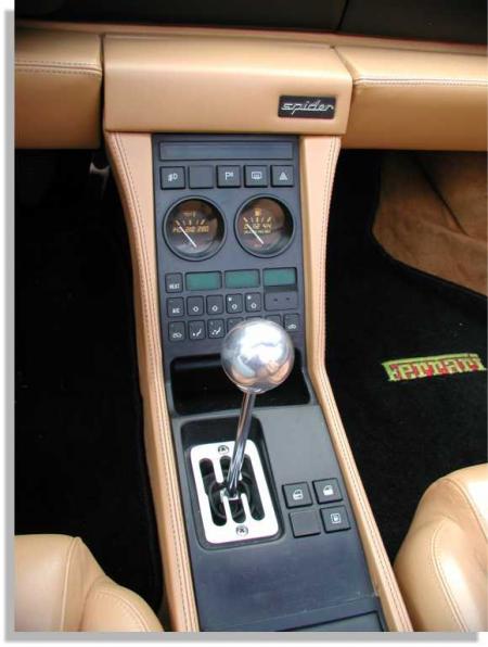 wawe la belle voiteur ferrari
